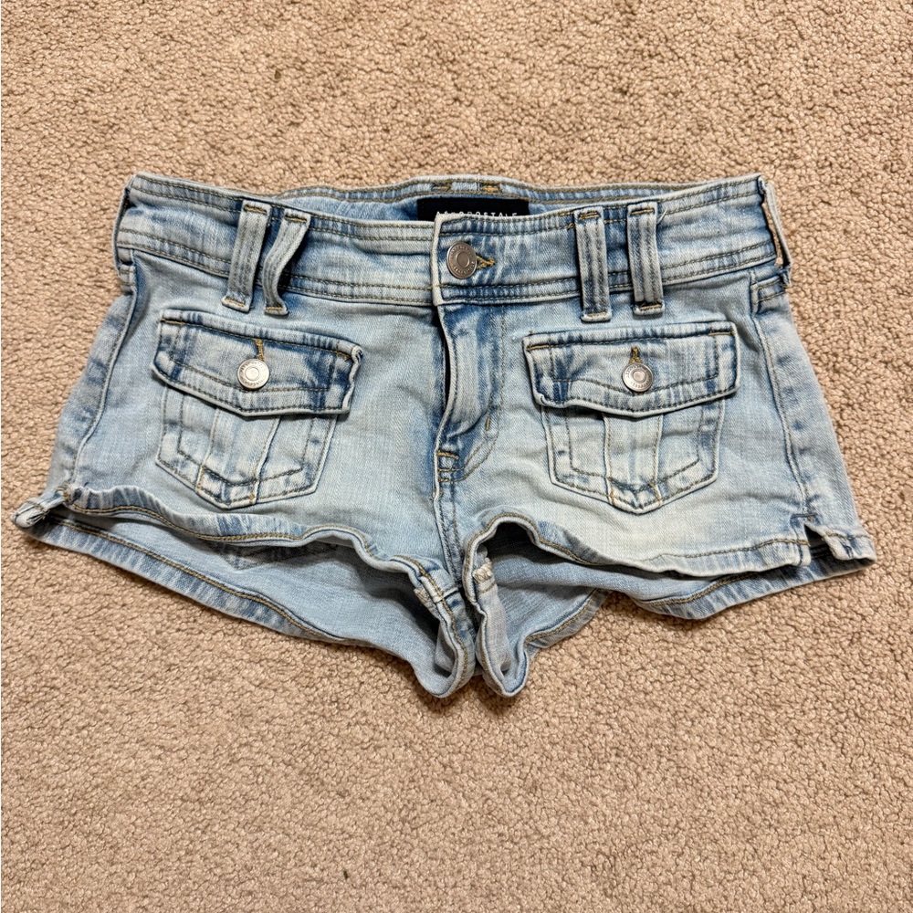 Aeropostale Light Wash Jean Shorts